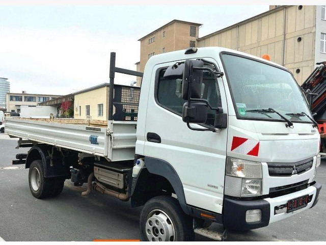 Mitsubishi Fuso 4x4 3 way tipper - قلابات: صور 2 Mitsubishi Fuso 4x4 3 way tipper - قلابات: صور 2