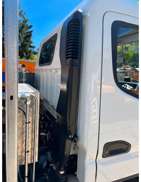 Mitsubishi Fuso Canter 6S15 - Skip loader truck - شاحنات قابلة للفك شاحنة: صور 5 Mitsubishi Fuso Canter 6S15 - Skip loader truck - شاحنات قابلة للفك شاحنة: صور 5