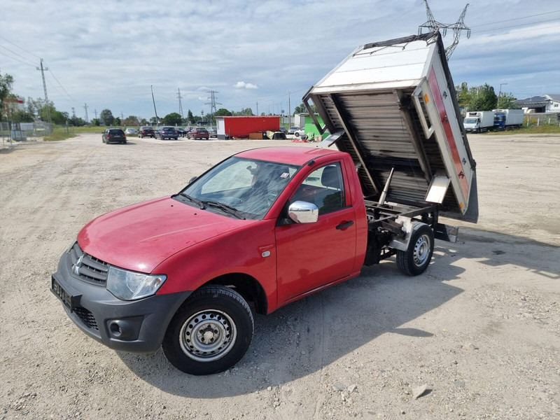 Mitsubishi L200 2,5 d - 3 sided Tipper - قلاب صغير: صور 4 Mitsubishi L200 2,5 d - 3 sided Tipper - قلاب صغير: صور 4