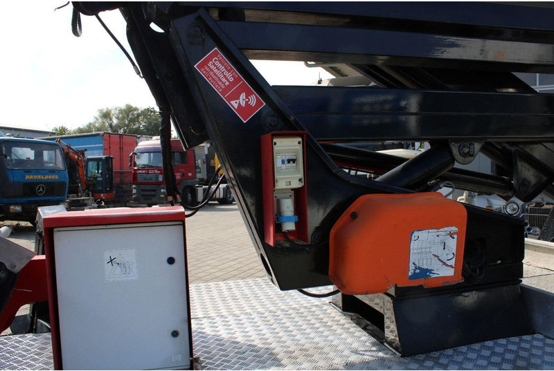 تأجير Nissan Cabstar E 120 Sequani Z20 - 20 meter Nissan Cabstar E 120 Sequani Z20 - 20 meter: صور 11 تأجير Nissan Cabstar E 120 Sequani Z20 - 20 meter Nissan Cabstar E 120 Sequani Z20 - 20 meter: صور 11