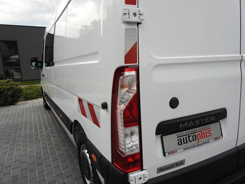صغيرة, ميكروباص Renault MASTER FURGON BRYGADÓWKA 6 MIEJSCA TEMPOMAT NAWIGACJA KLIMATYZA: صور 16 صغيرة, ميكروباص Renault MASTER FURGON BRYGADÓWKA 6 MIEJSCA TEMPOMAT NAWIGACJA KLIMATYZA: صور 16
