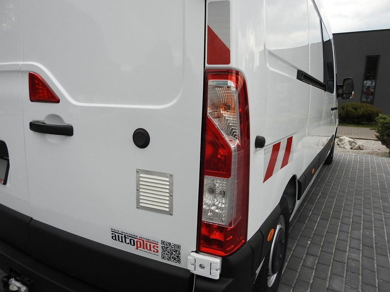 صغيرة, ميكروباص Renault MASTER FURGON BRYGADÓWKA 6 MIEJSCA TEMPOMAT NAWIGACJA KLIMATYZA: صور 17 صغيرة, ميكروباص Renault MASTER FURGON BRYGADÓWKA 6 MIEJSCA TEMPOMAT NAWIGACJA KLIMATYZA: صور 17