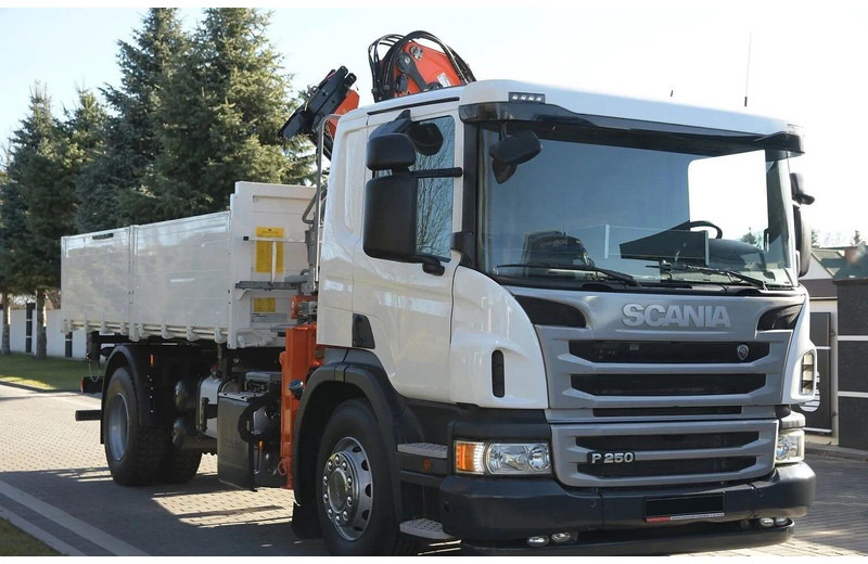 Scania P 250 - 3 way tipper + crane - قلابات, شاحنة كرين: صور 2 Scania P 250 - 3 way tipper + crane - قلابات, شاحنة كرين: صور 2
