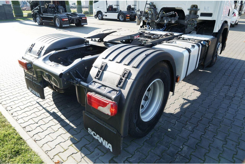 شاحنة جرار Scania P 450 / RETARDER / HYDRAULIKA / NISKA KABINA: صور 13 شاحنة جرار Scania P 450 / RETARDER / HYDRAULIKA / NISKA KABINA: صور 13