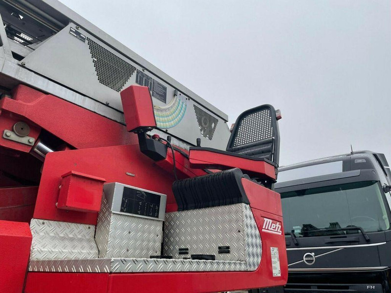 Scania P94-300 Emelőkosaras 33m - شاحنة, شاحنة كرين: صور 5 Scania P94-300 Emelőkosaras 33m - شاحنة, شاحنة كرين: صور 5