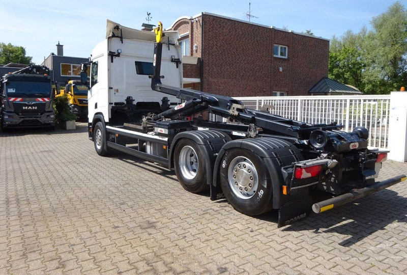 Scania R450 Hook lift truck 6x2 - شاحنة ذات الخطاف: صور 5 Scania R450 Hook lift truck 6x2 - شاحنة ذات الخطاف: صور 5