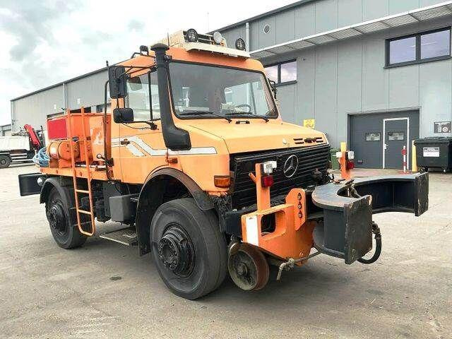Unimog 1650 ZAGRO SCHIENEN TWO WAY RAIL ROAD - جرار بعجلتين: صور 1 Unimog 1650 ZAGRO SCHIENEN TWO WAY RAIL ROAD - جرار بعجلتين: صور 1