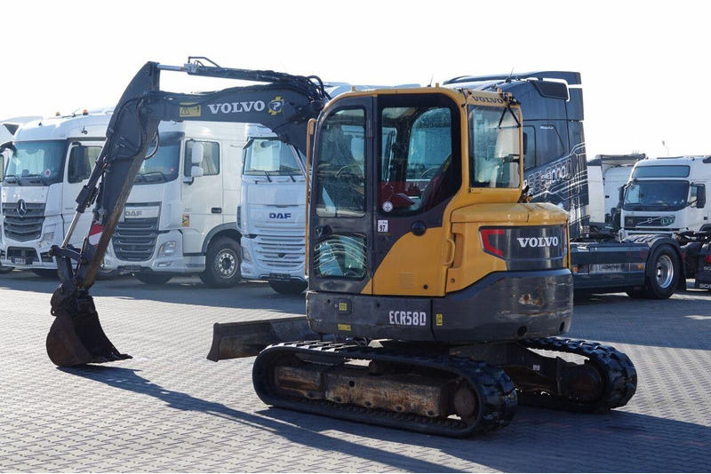 Volvo ECR58D - حفارة مصغرة: صور 3 Volvo ECR58D - حفارة مصغرة: صور 3