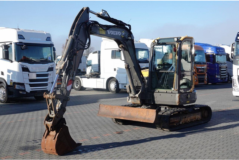 Volvo ECR58D - حفارة مصغرة: صور 1 Volvo ECR58D - حفارة مصغرة: صور 1