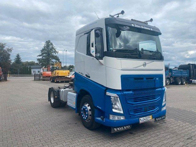 Volvo FH 460 4×2 CIĄGNIK SIODŁOWY 2017 rok, hydraulika - شاحنة جرار: صور 3 Volvo FH 460 4×2 CIĄGNIK SIODŁOWY 2017 rok, hydraulika - شاحنة جرار: صور 3