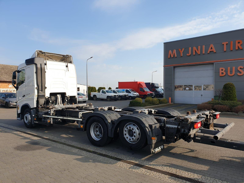 Volvo FH 460 EURO 6 BDF SWAP CHASSIS + TRAILER FLIEGL TWP180 - الشاسيه شاحنة: صور 3 Volvo FH 460 EURO 6 BDF SWAP CHASSIS + TRAILER FLIEGL TWP180 - الشاسيه شاحنة: صور 3
