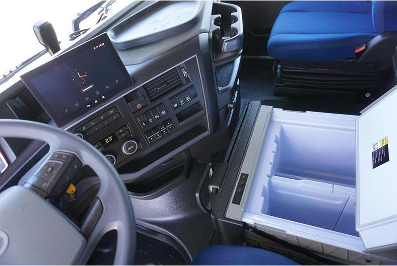 تأجير Volvo / FH / 500 / I – SAVE / XL / EURO 6 / ACC / I -COOL / NOWY MODEL Volvo / FH / 500 / I – SAVE / XL / EURO 6 / ACC / I -COOL / NOWY MODEL: صور 9