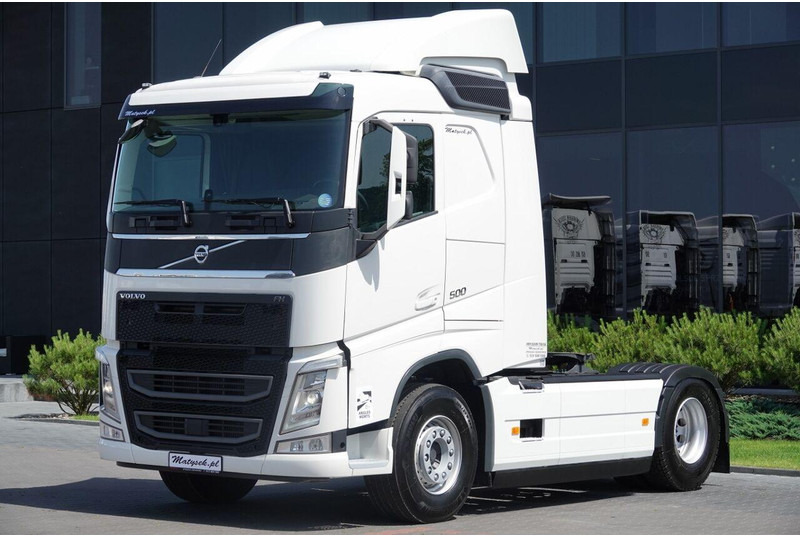 Volvo FH 500 / NISKA KABINA / PO ZŁOTYM KONTRAKCIE SERWISOWYM / OPONY - شاحنة جرار: صور 3 Volvo FH 500 / NISKA KABINA / PO ZŁOTYM KONTRAKCIE SERWISOWYM / OPONY - شاحنة جرار: صور 3