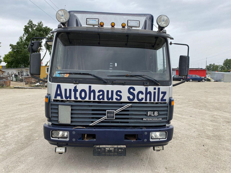Volvo FL 6 210 - Tractor - شاحنة جرار: صور 2 Volvo FL 6 210 - Tractor - شاحنة جرار: صور 2