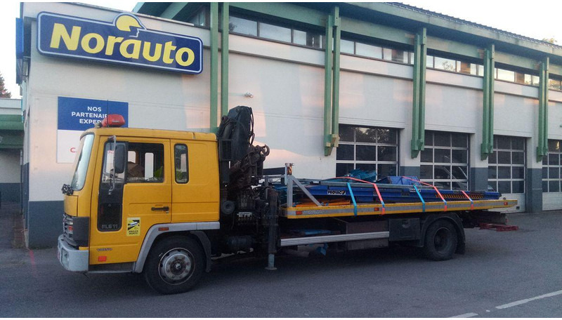 Volvo FL611 Car transporter + crane Hiab 071 - شاحنة نقل سيارات شاحنة: صور 1 Volvo FL611 Car transporter + crane Hiab 071 - شاحنة نقل سيارات شاحنة: صور 1