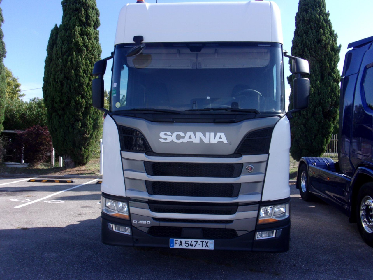 SCANIA R 450 A4x2NA - شاحنة جرار: صور 4 SCANIA R 450 A4x2NA - شاحنة جرار: صور 4