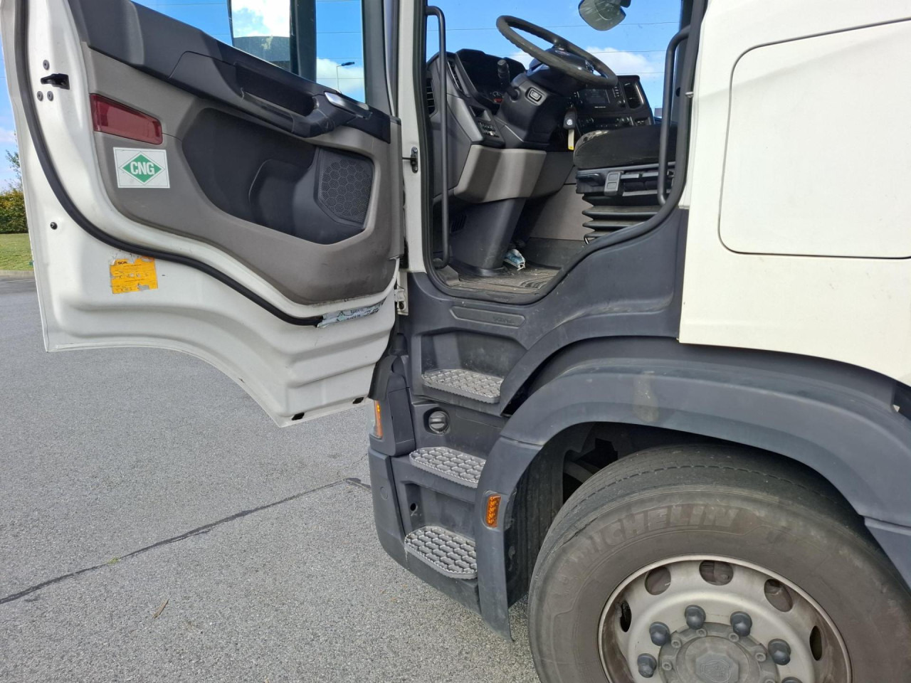 SCANIA SCANIAG410 A4x2 GNC - شاحنة جرار: صور 4 SCANIA SCANIAG410 A4x2 GNC - شاحنة جرار: صور 4