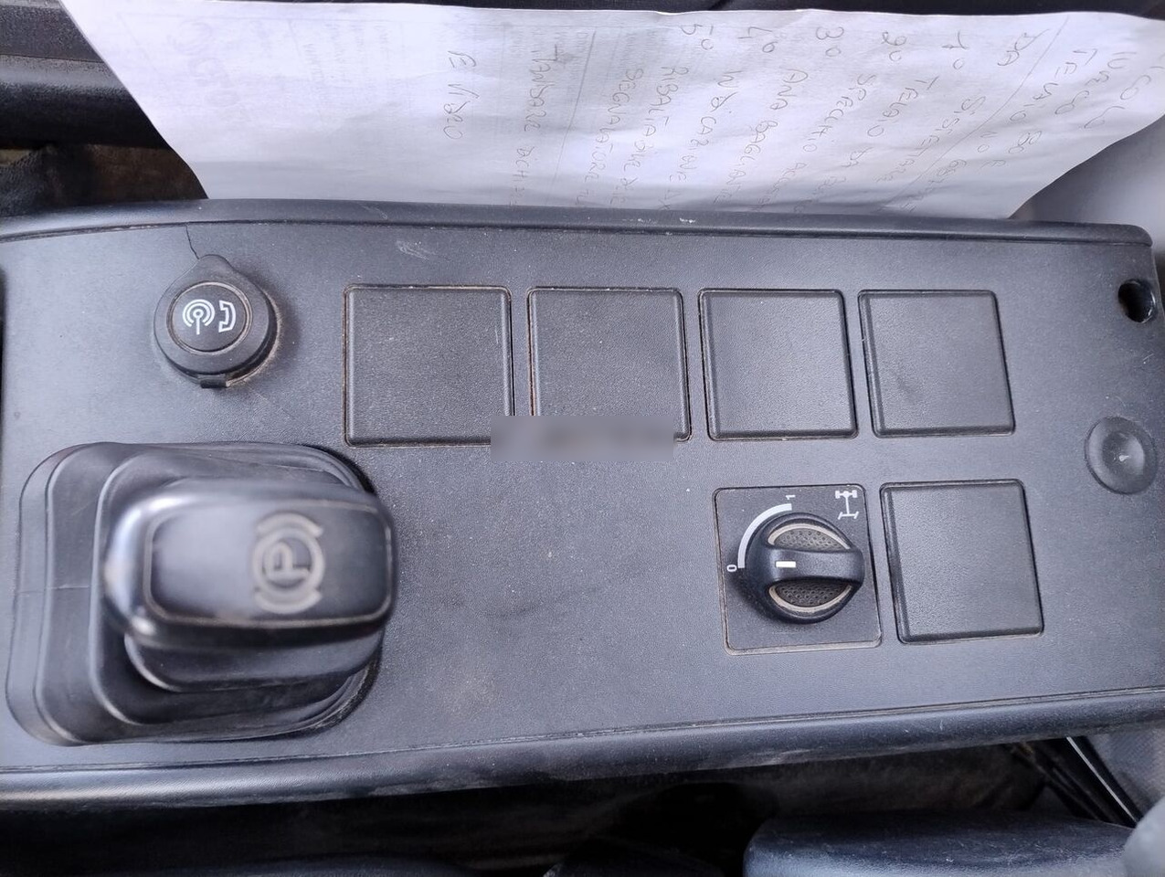 قلابات IVECO EuroCargo 80-220: صور 6