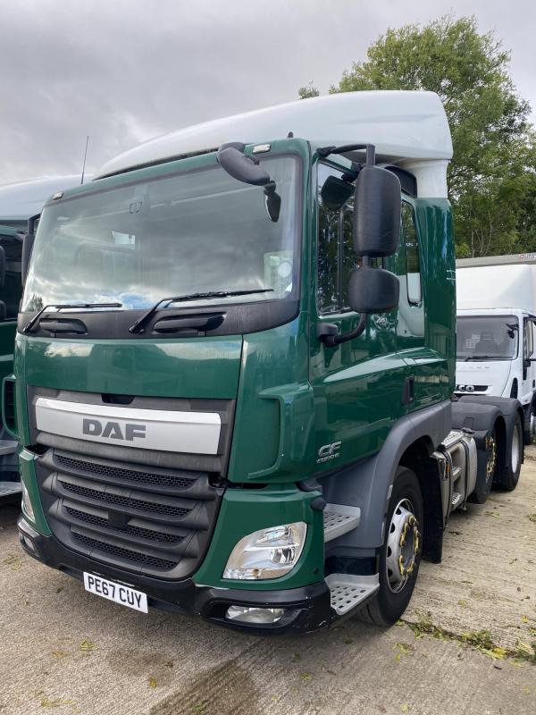DAF FTG CF 85-460 Auto Std Sleeper - شاحنة جرار: صور 4 DAF FTG CF 85-460 Auto Std Sleeper - شاحنة جرار: صور 4