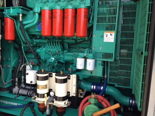 Cummins Generator 1000 KVA QST30-G4 Engine Super Silent - مجموعة المولدات: صور 1 Cummins Generator 1000 KVA QST30-G4 Engine Super Silent - مجموعة المولدات: صور 1