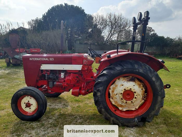 INTERNATIONAL 523 Farm Tractor | 2.9 diesel | 3 cylinder | - جرار: صور 3 INTERNATIONAL 523 Farm Tractor | 2.9 diesel | 3 cylinder | - جرار: صور 3