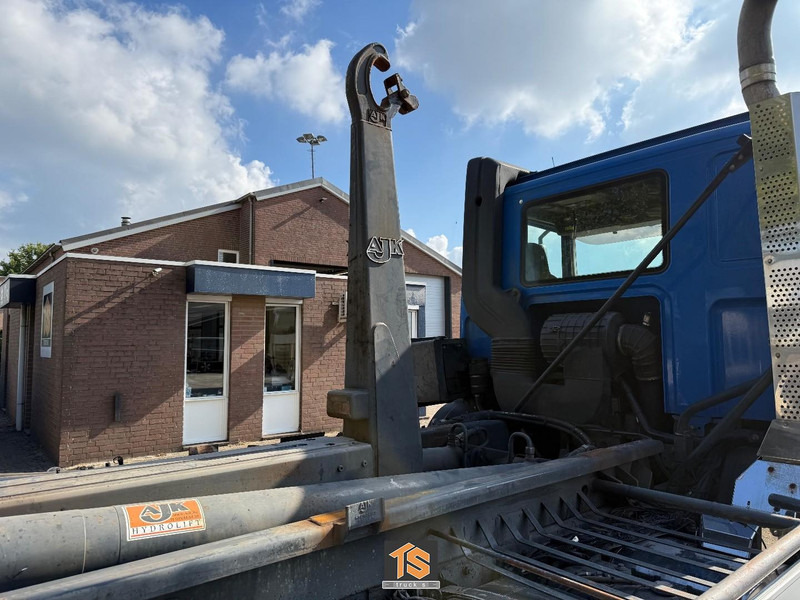 DAF FAN CF75 310 - AUTOMATIC - E4 - NL TOP TRUCK - TUV 2/26 - شاحنات الحاويات/ جسم علوي قابل للتغيير شاحنة: صور 3 DAF FAN CF75 310 - AUTOMATIC - E4 - NL TOP TRUCK - TUV 2/26 - شاحنات الحاويات/ جسم علوي قابل للتغيير شاحنة: صور 3