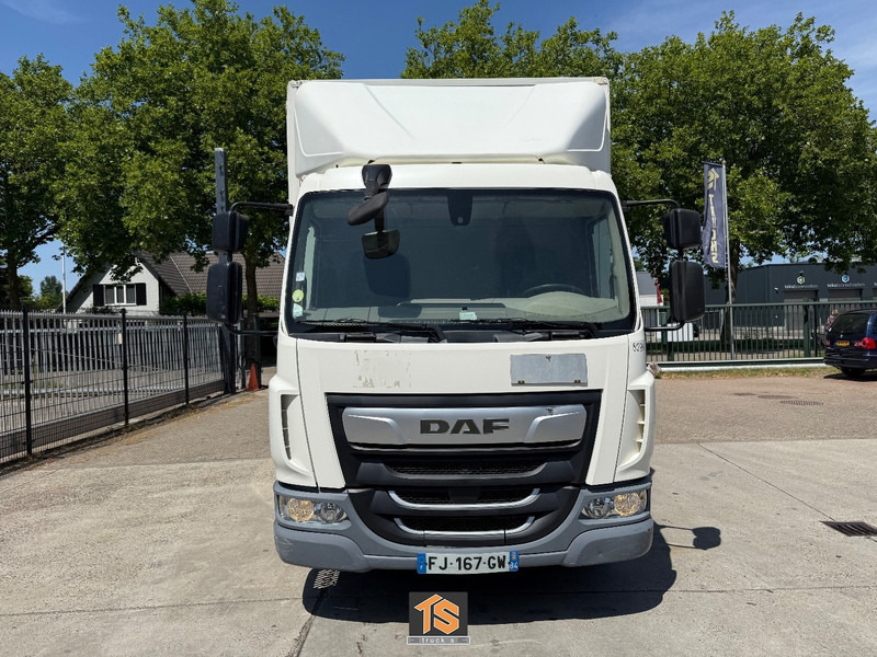 DAF LF 210 12TON - AUTOMATIC - LADEBORDWAND - APK/TUV 12/2025 - TOP TRUCK - بصندوق مغلق شاحنة: صور 2 DAF LF 210 12TON - AUTOMATIC - LADEBORDWAND - APK/TUV 12/2025 - TOP TRUCK - بصندوق مغلق شاحنة: صور 2