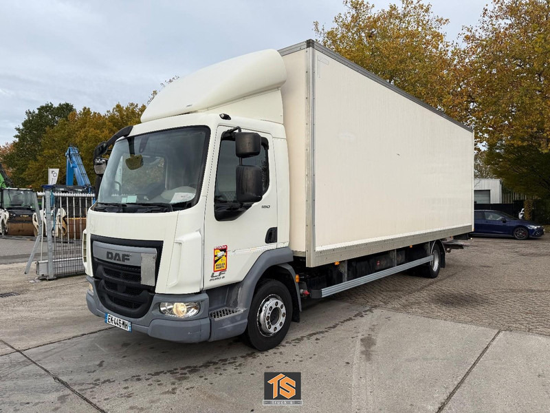DAF LF180 12 TON - LADEBORDWAND - TOP TRUCK - بصندوق مغلق شاحنة: صور 1 DAF LF180 12 TON - LADEBORDWAND - TOP TRUCK - بصندوق مغلق شاحنة: صور 1