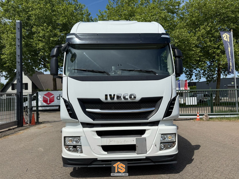 Iveco AS 420 AUTOMATIC - EURO 6 - 2 TANKS - 4X AVAILABLE - TOP! - شاحنة جرار: صور 5 Iveco AS 420 AUTOMATIC - EURO 6 - 2 TANKS - 4X AVAILABLE - TOP! - شاحنة جرار: صور 5
