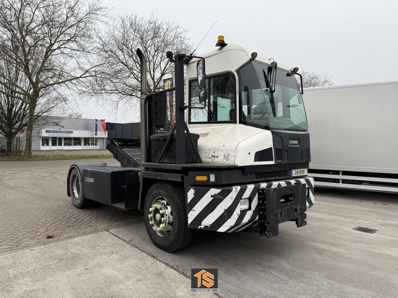 Kalmar T2 TERMINAL TRUCK - 11423 HOURS - TOP! - جرارات صالات المطارات: صور 2 Kalmar T2 TERMINAL TRUCK - 11423 HOURS - TOP! - جرارات صالات المطارات: صور 2
