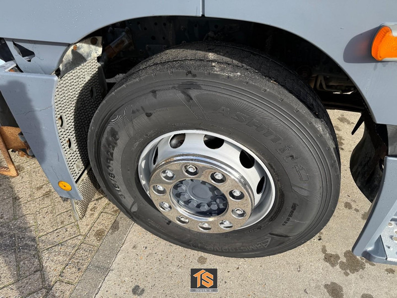 Mercedes-Benz Axor 1840 MP3 - MANUAL - TOP TRUCK - شاحنة جرار: صور 4 Mercedes-Benz Axor 1840 MP3 - MANUAL - TOP TRUCK - شاحنة جرار: صور 4