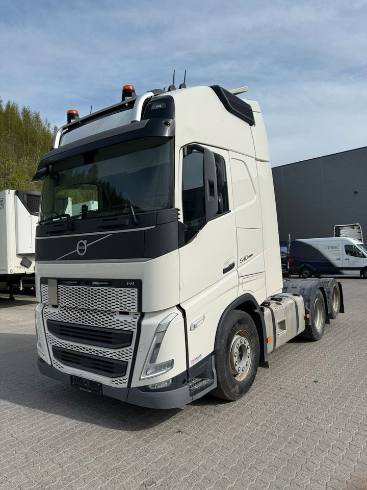 Volvo FH540 6x2 / Double boogie - شاحنة جرار: صور 2 Volvo FH540 6x2 / Double boogie - شاحنة جرار: صور 2