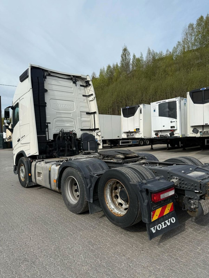 Volvo FH540 6x2 / Double boogie - شاحنة جرار: صور 5 Volvo FH540 6x2 / Double boogie - شاحنة جرار: صور 5