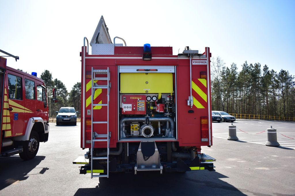 MAN 4x4 Firetruck Feuerwehr DOKA Expedition Camper - المطافئ: صور 4 MAN 4x4 Firetruck Feuerwehr DOKA Expedition Camper - المطافئ: صور 4