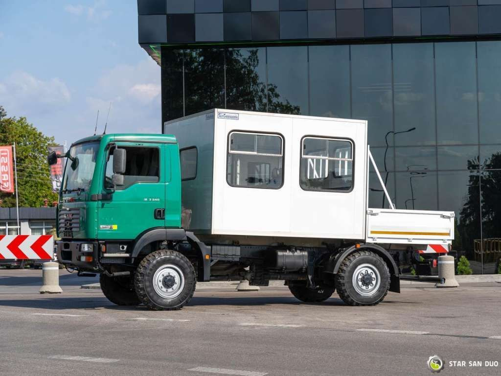 MAN  TGM 13.240 4x4 BL Double Cab Camper BUS - الشاسيه شاحنة: صور 4 MAN  TGM 13.240 4x4 BL Double Cab Camper BUS - الشاسيه شاحنة: صور 4