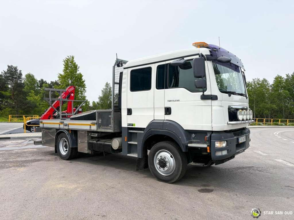 MAN TGM 13.290 4x4 FASSI F40B22 Crane Camper DOKA - شاحنة كرين: صور 3 MAN TGM 13.290 4x4 FASSI F40B22 Crane Camper DOKA - شاحنة كرين: صور 3
