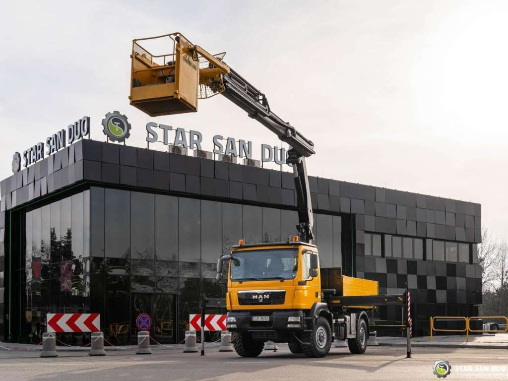 MAN TGM 18.340 4x4 PALFINGER PK 20002 CRANE BASKET MAN TGM 18.340 4x4 PALFINGER PK 20002 CRANE BASKET - شاحنة كرين, شاحنات مسطحة: صور 3 MAN TGM 18.340 4x4 PALFINGER PK 20002 CRANE BASKET MAN TGM 18.340 4x4 PALFINGER PK 20002 CRANE BASKET - شاحنة كرين, شاحنات مسطحة: صور 3