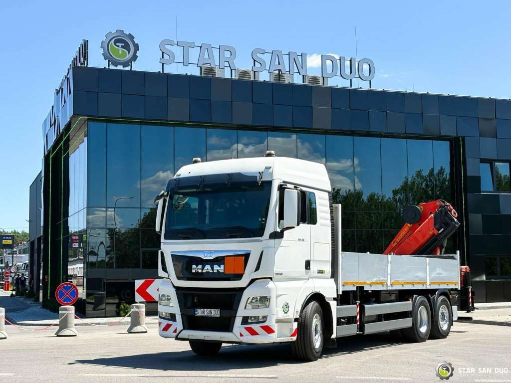 MAN TGX 26.480 6x2 PALFINGER PK 33002 EH Crane Winc - شاحنة كرين: صور 3 MAN TGX 26.480 6x2 PALFINGER PK 33002 EH Crane Winc - شاحنة كرين: صور 3