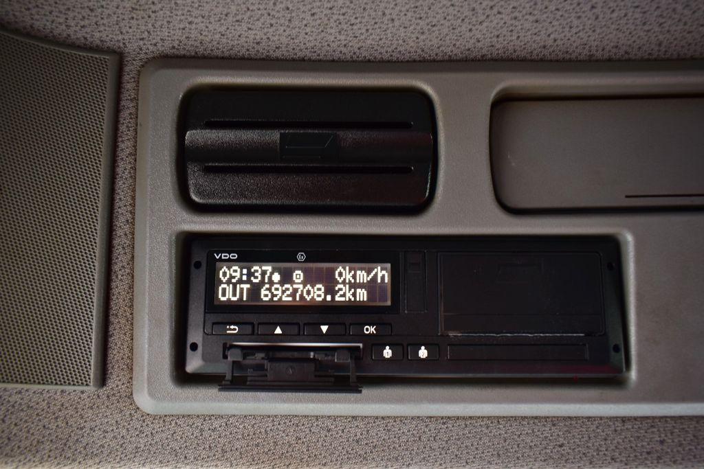 شاحنة كرين, شاحنات مسطحة Mercedes-Benz ACTROS 2546 6x2 Palfinger PK 50002 EURO 5 Cran .: صور 25 شاحنة كرين, شاحنات مسطحة Mercedes-Benz ACTROS 2546 6x2 Palfinger PK 50002 EURO 5 Cran .: صور 25