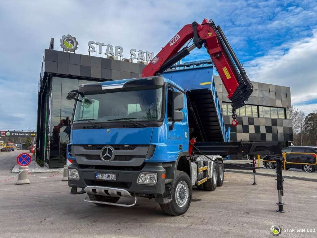 Mercedes-Benz ACTROS 3341 6x6 HMF 4220 K4 CRANE KIPPER - قلابات: صور 2 Mercedes-Benz ACTROS 3341 6x6 HMF 4220 K4 CRANE KIPPER - قلابات: صور 2