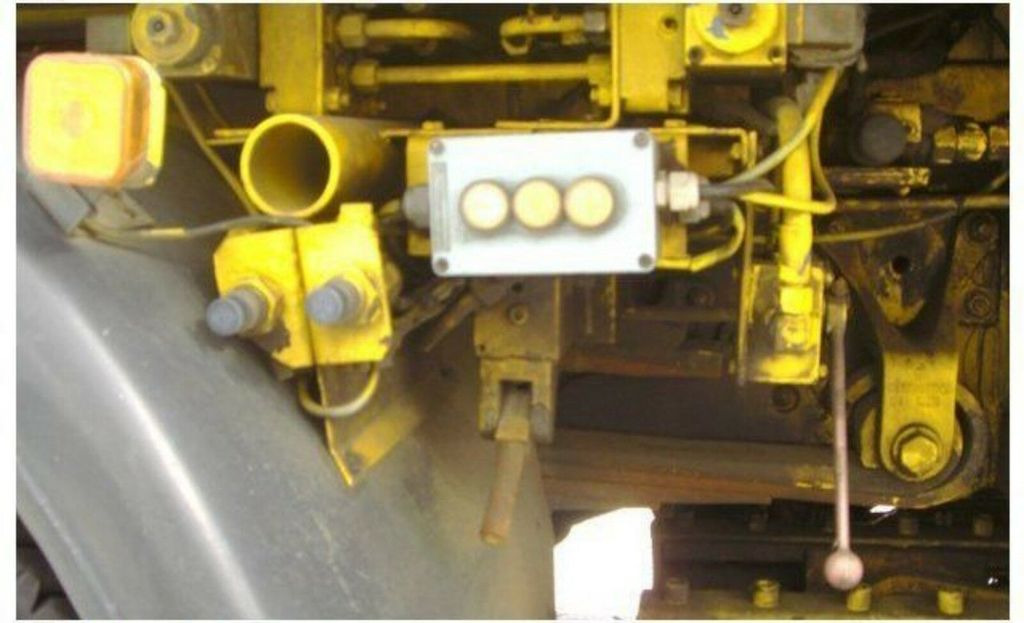 تأجير Mercedes-Benz SK 1820 4x2 Schienenreinigungs Kehrmaschine RAIL  Mercedes-Benz SK 1820 4x2 Schienenreinigungs Kehrmaschine RAIL: صور 6