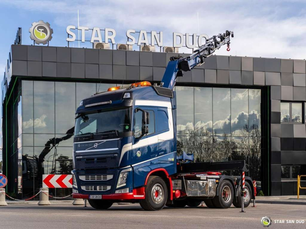 Volvo FH 500 6x2 HMF 3220-K5 HDS Crane Euro 6 - شاحنة كرين: صور 1 Volvo FH 500 6x2 HMF 3220-K5 HDS Crane Euro 6 - شاحنة كرين: صور 1