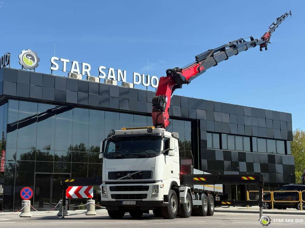 Volvo FH 520 8x4 HMF THOR K6 Fly Jib Euro 4 Winch - شاحنة كرين: صور 1 Volvo FH 520 8x4 HMF THOR K6 Fly Jib Euro 4 Winch - شاحنة كرين: صور 1