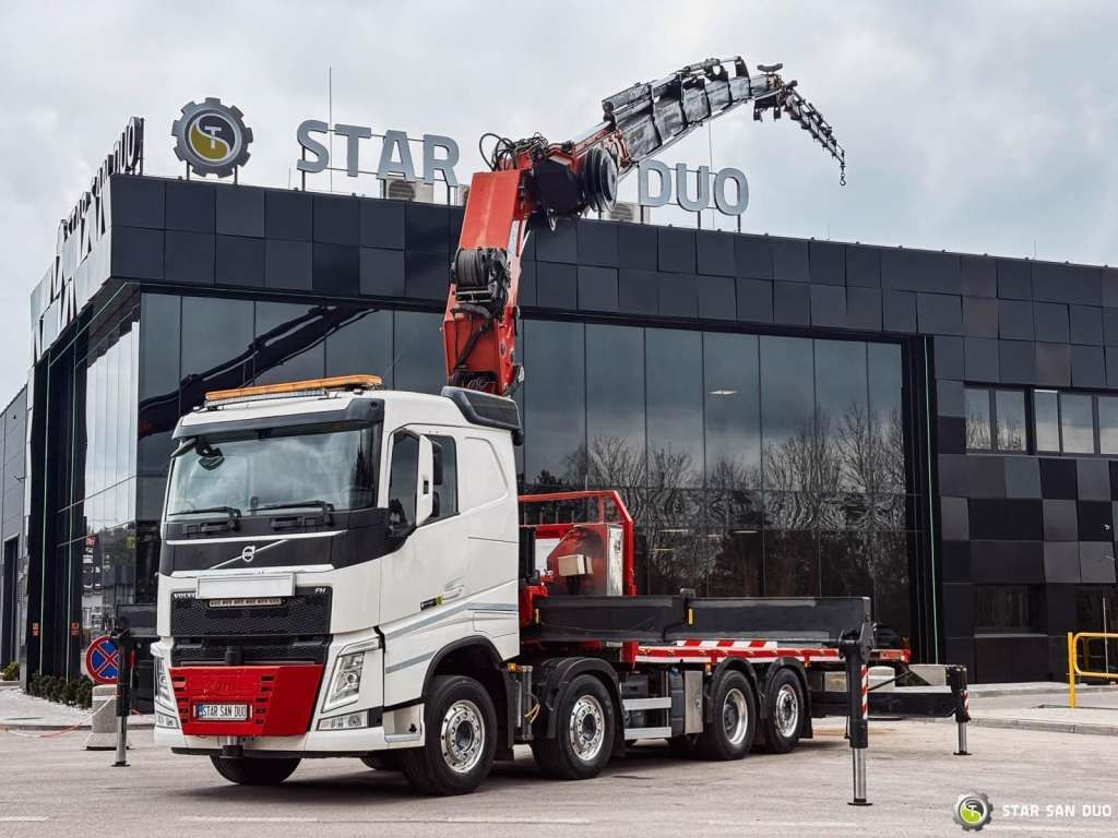 Volvo FH 550 8x2 HMF 8520 FLY JIB Winch Crane Euro 6 - شاحنة كرين: صور 1 Volvo FH 550 8x2 HMF 8520 FLY JIB Winch Crane Euro 6 - شاحنة كرين: صور 1