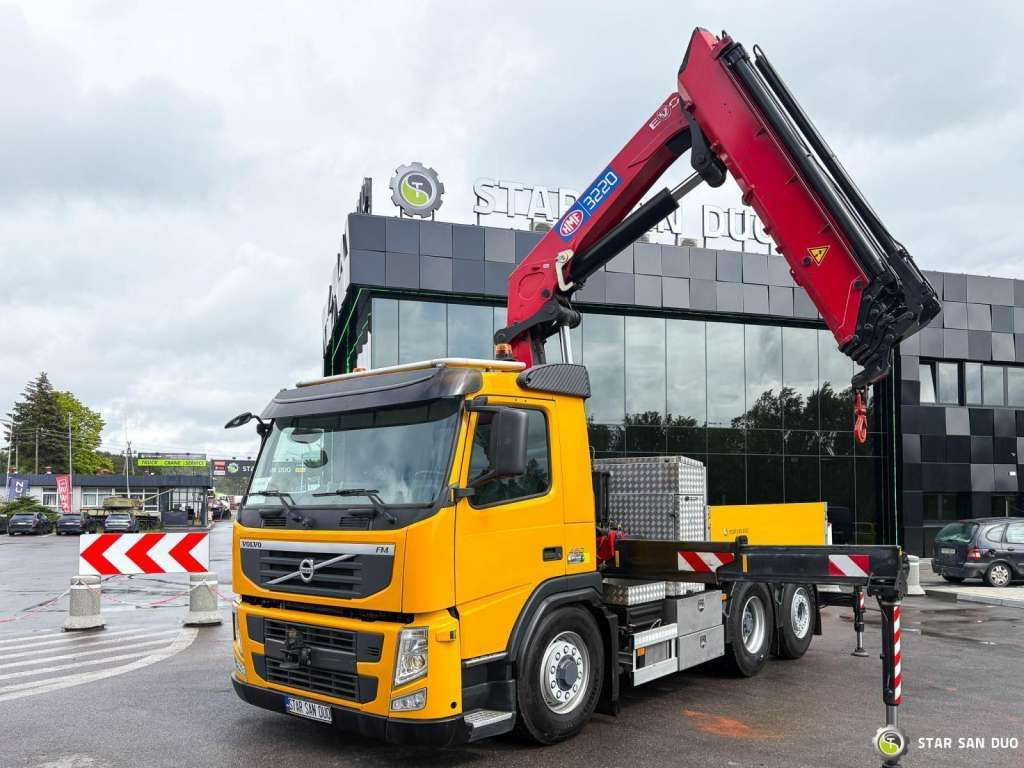Volvo FM 460 6x4x4 HMF 3220 Crane HDS - شاحنة كرين: صور 4 Volvo FM 460 6x4x4 HMF 3220 Crane HDS - شاحنة كرين: صور 4