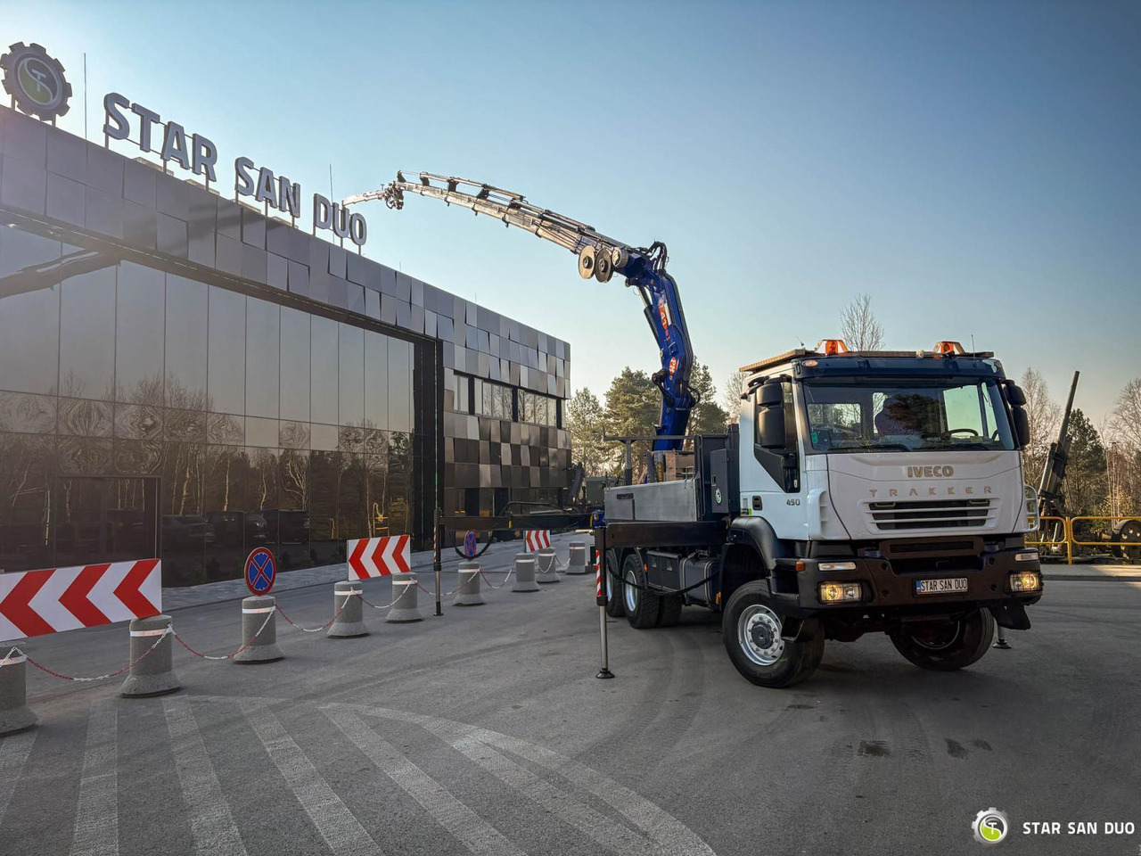 - شاحنة كرين: صور 3 - شاحنة كرين: صور 3