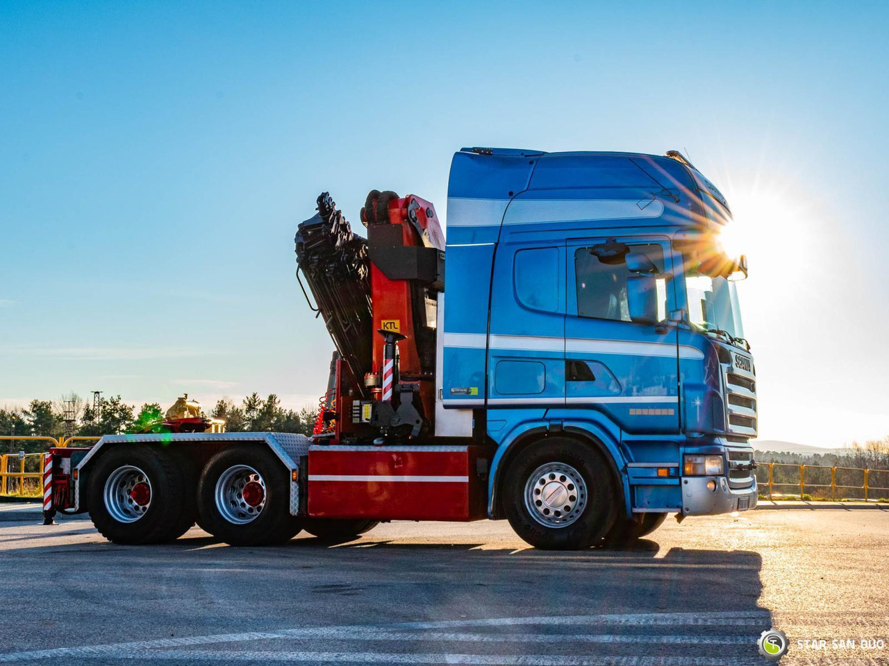 شاحنة كرين : صور 9 شاحنة كرين : صور 9