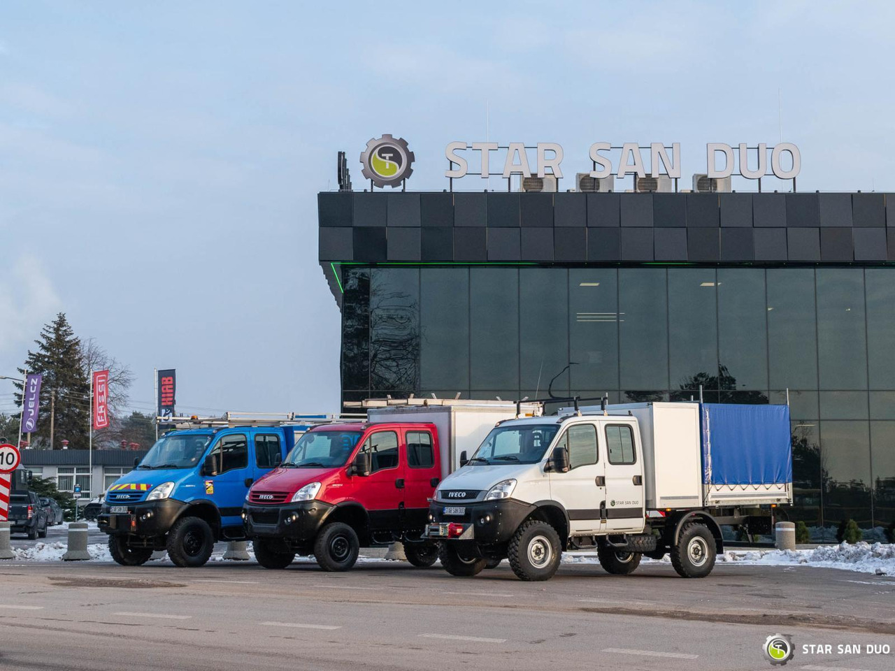 الشاحنات الصغيرة صندوق مغلق : صور 10