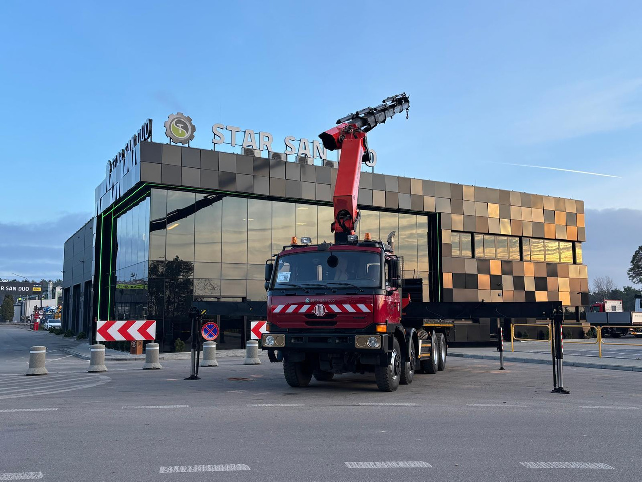 - شاحنة كرين: صور 3 - شاحنة كرين: صور 3