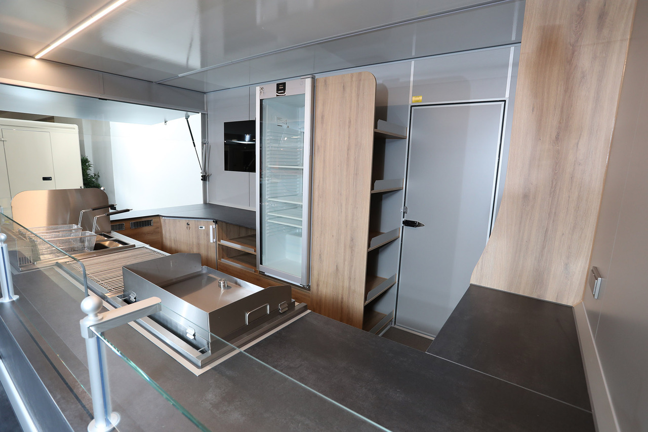 Mobil BORCO HÖHNS - شاحنات طعام: صور 3 Mobil BORCO HÖHNS - شاحنات طعام: صور 3